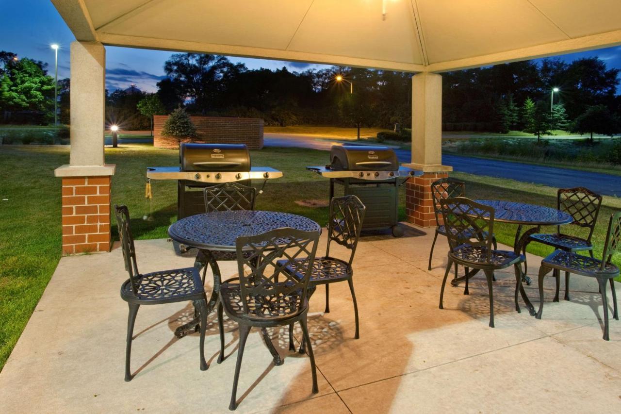 Sonesta Simply Suites Chicago Naperville Warrenville Esterno foto