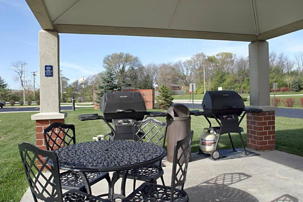Sonesta Simply Suites Chicago Naperville Warrenville Esterno foto